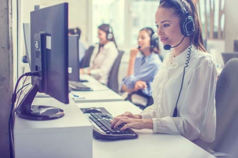 4 popular business telecom providers to consider