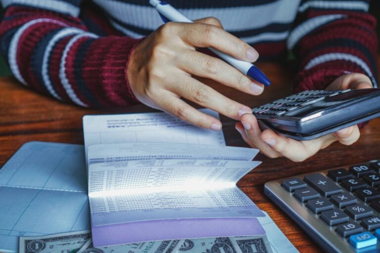 10 Mistakes to Avoid When Paying Off Debt