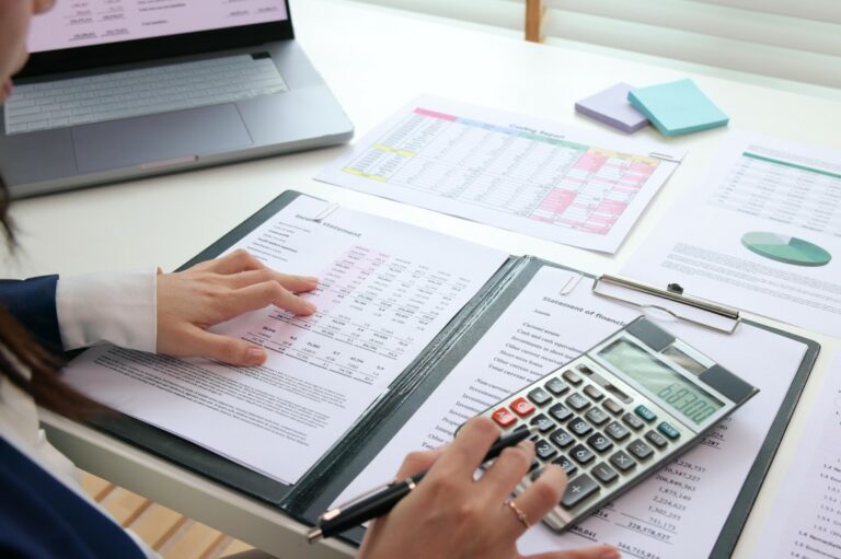 10 Things to Consider Before Making an Investment