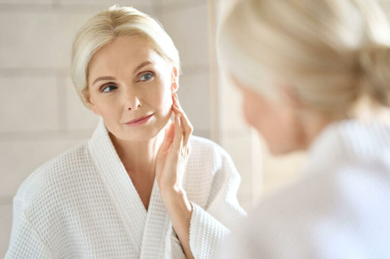 7 mistakes that can make one’s skin look older