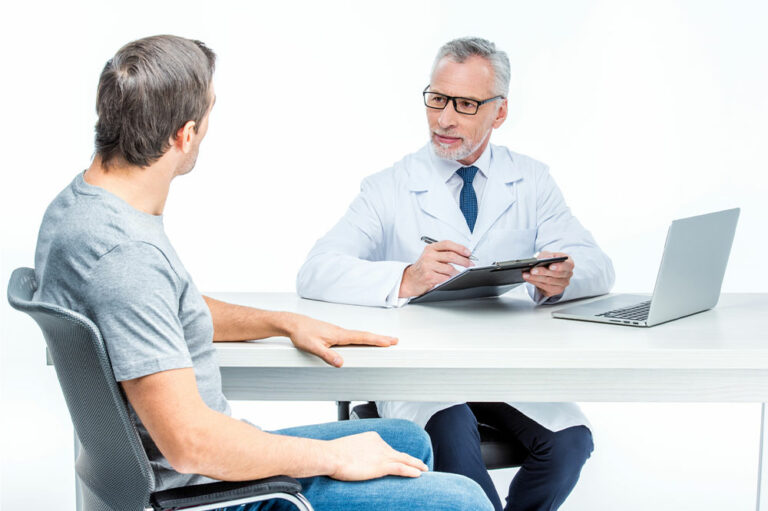 Multiple myeloma – Stages, prognosis, symptoms, and management options